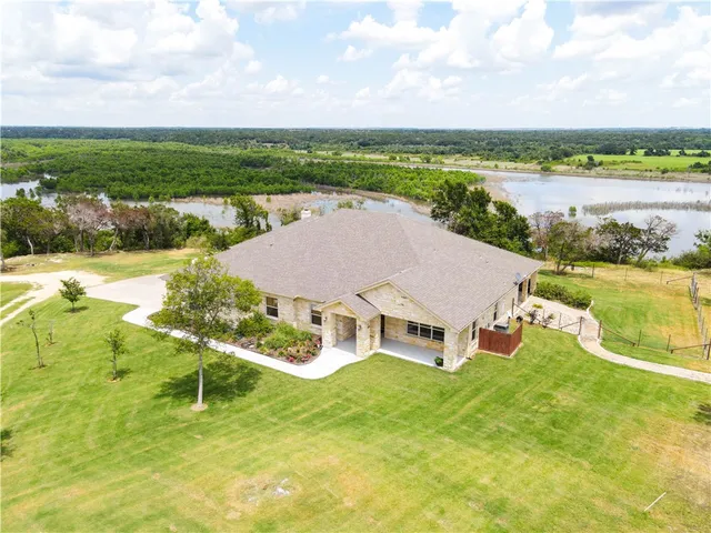 $1,600,000 | 17894 Deer Ridge Road, Moody, TX 76557