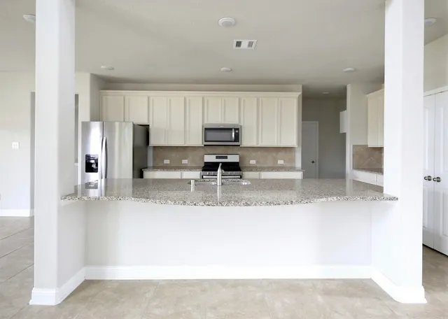 $2,650 | 20922 Bristol Meadow Lane, Cypress, TX 77433