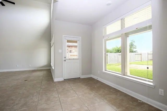 $2,650 | 20922 Bristol Meadow Lane, Cypress, TX 77433