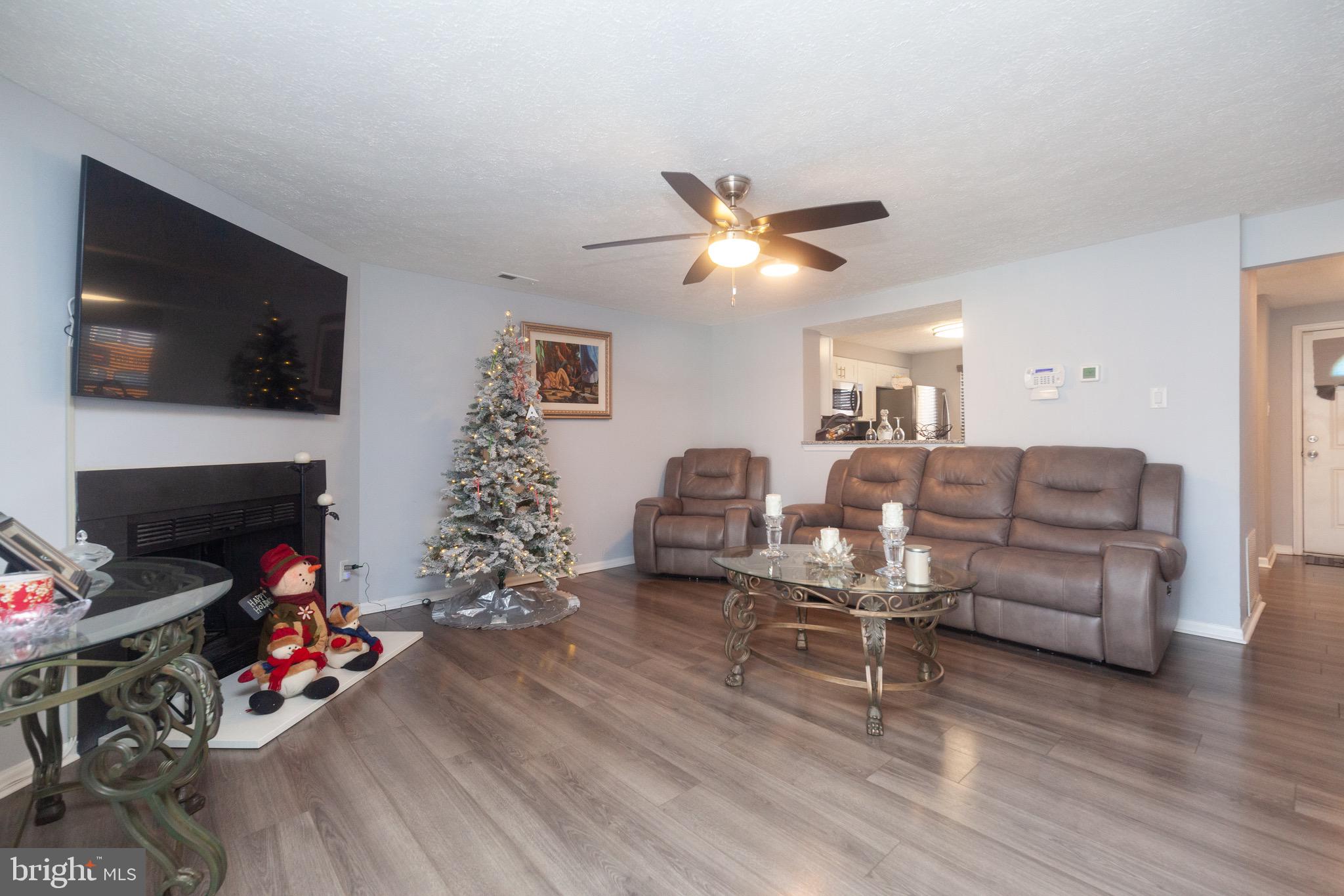 57 Vanderbilt Court Sicklerville, NJ 08081 - Photo 7 of 23