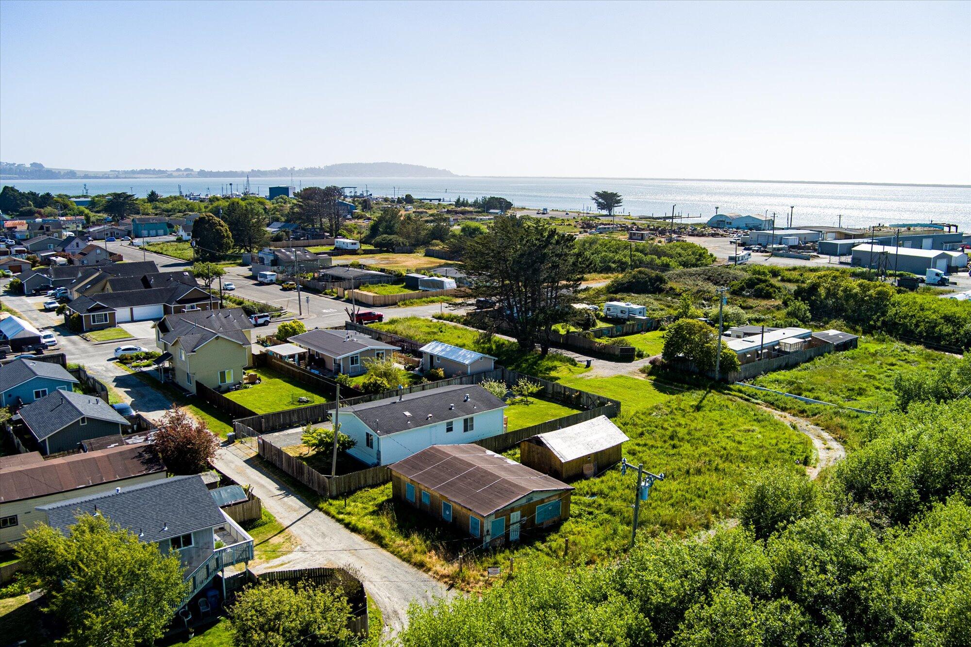 6559 3rd Street Eureka, CA 95503 - Photo 4 of 19