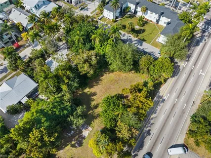 $250,000 | 1526 Park Avenue, Fort Myers, FL 33901