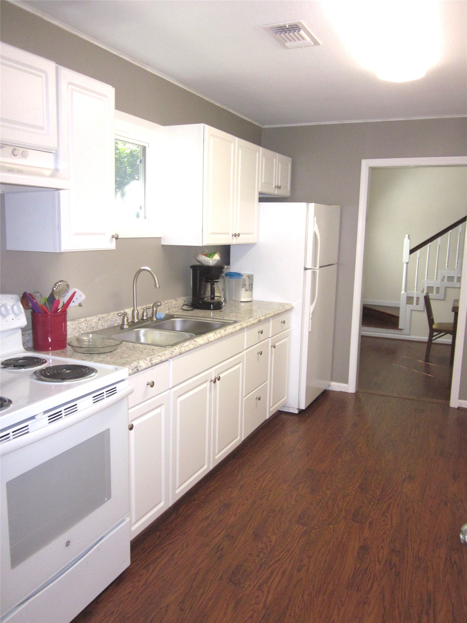 1406 Key Street Brenham, TX 77833 - Photo 45 of 50 Nice bright kitchen in Guest Suite B.
