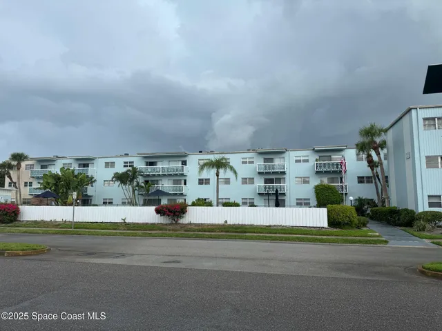$135,000 | 223 Columbia Drive, Unit 122, Cape Canaveral, FL 32920