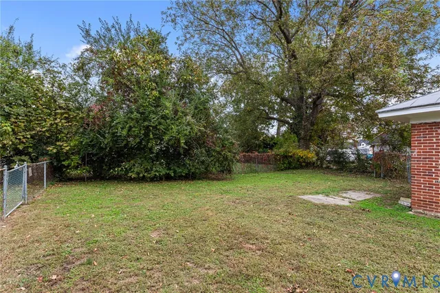 $305,000 | 405 Lafayette Avenue, Colonial Heights, VA 23834