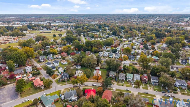 $305,000 | 405 Lafayette Avenue, Colonial Heights, VA 23834