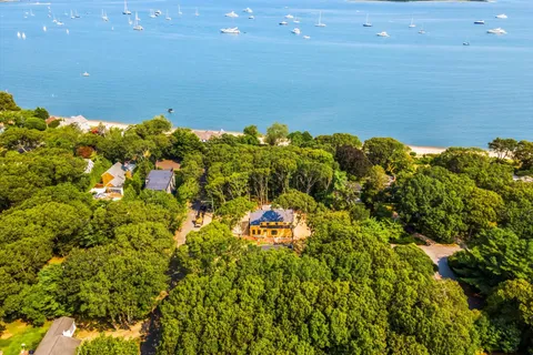 $3,995,000 | 78 Walker Avenue, Sag Harbor, NY 11963