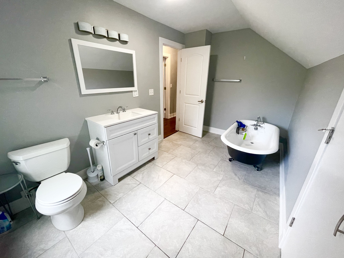 604 Clement Street Joliet, IL 60435 - Photo 15 of 24