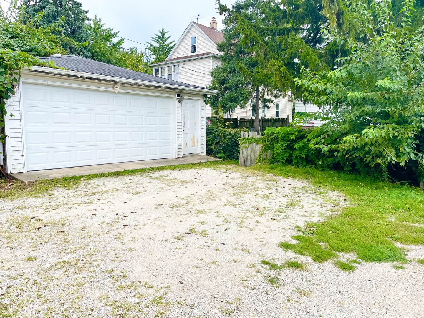 604 Clement Street Joliet, IL 60435 - Photo 21 of 24