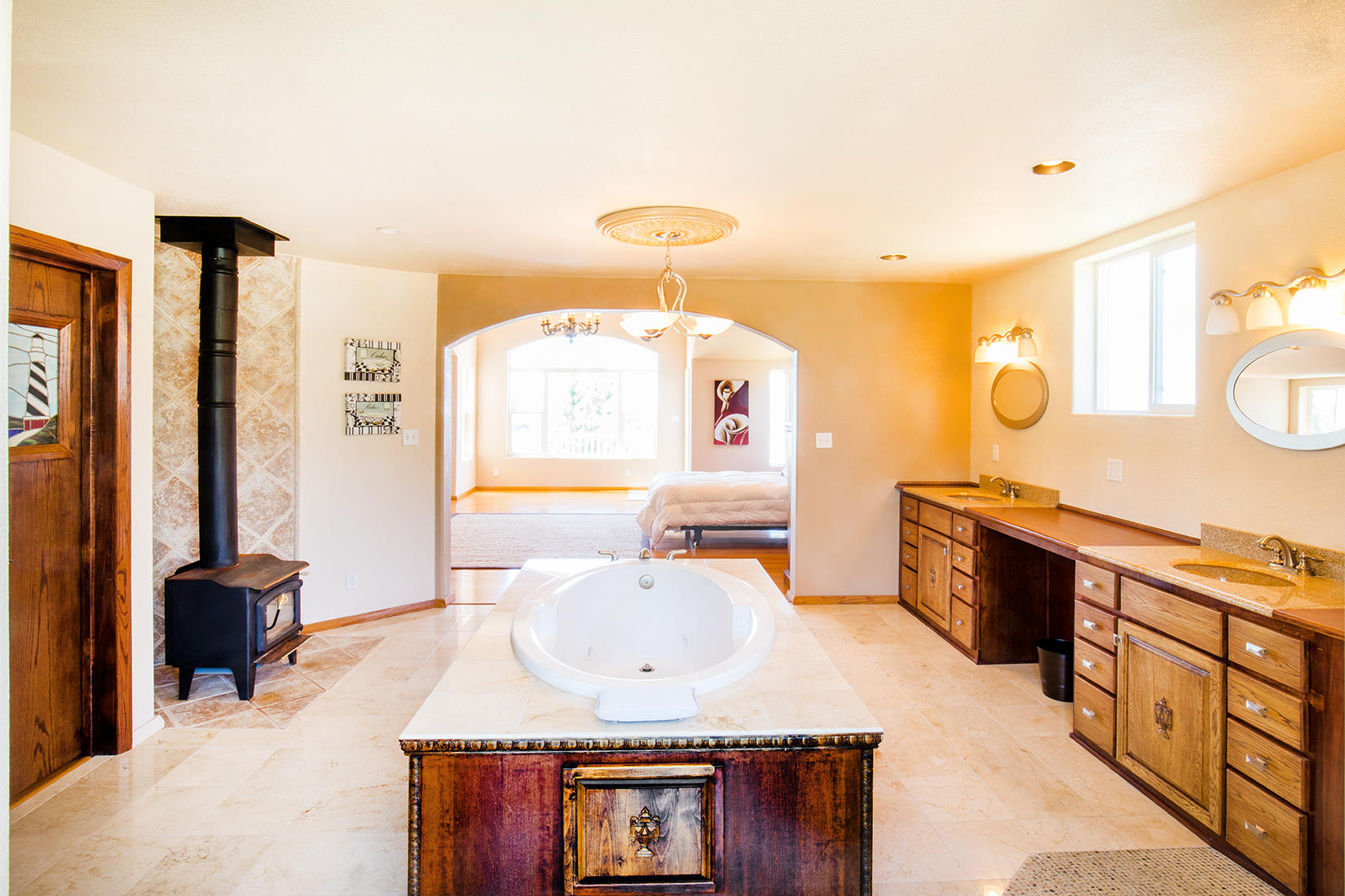 214 Parkview Road Whitethorn, CA 95589 - Photo 10 of 20