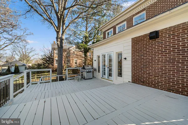$4,600 | 311 West Main Street, Purcellville, VA 20132
