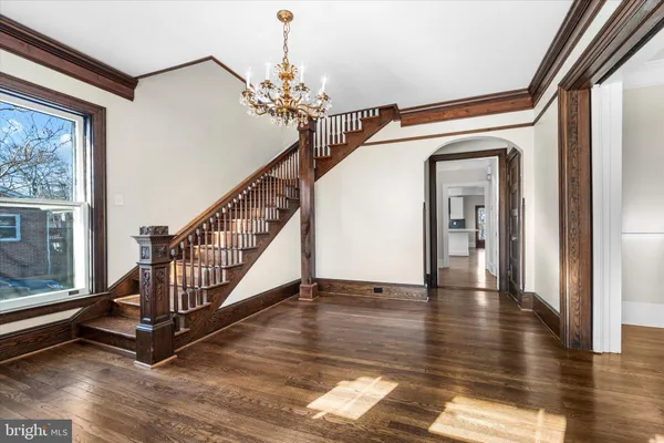 $4,600 | 311 West Main Street, Purcellville, VA 20132