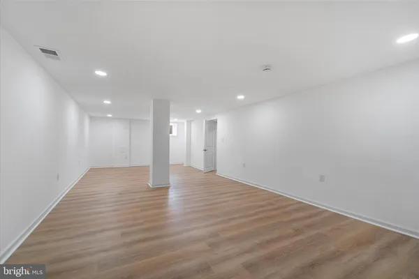 $4,600 | 311 West Main Street, Purcellville, VA 20132