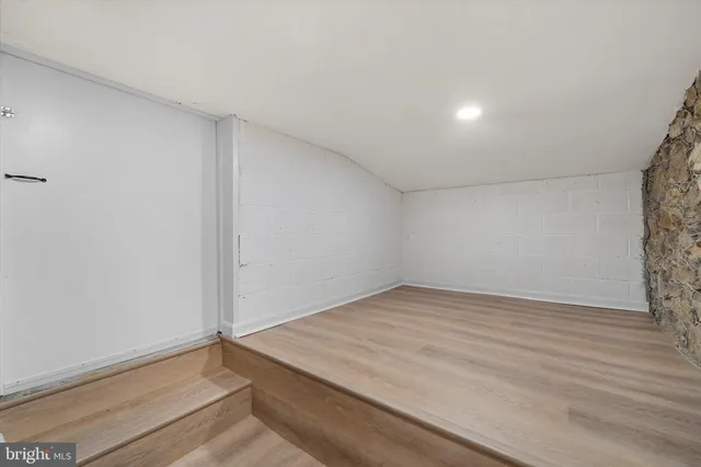 $4,600 | 311 West Main Street, Purcellville, VA 20132