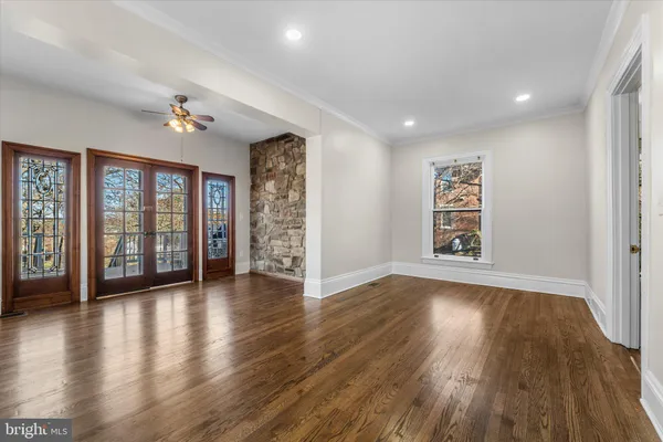 $4,600 | 311 West Main Street, Purcellville, VA 20132