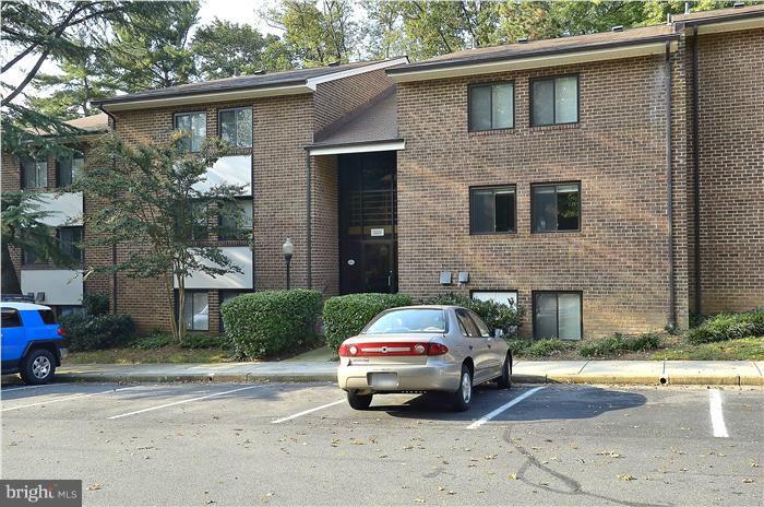 1414 Northgate Square, Unit 141412 Reston, VA 20190 - Photo 1 of 26 Exterior (Front)