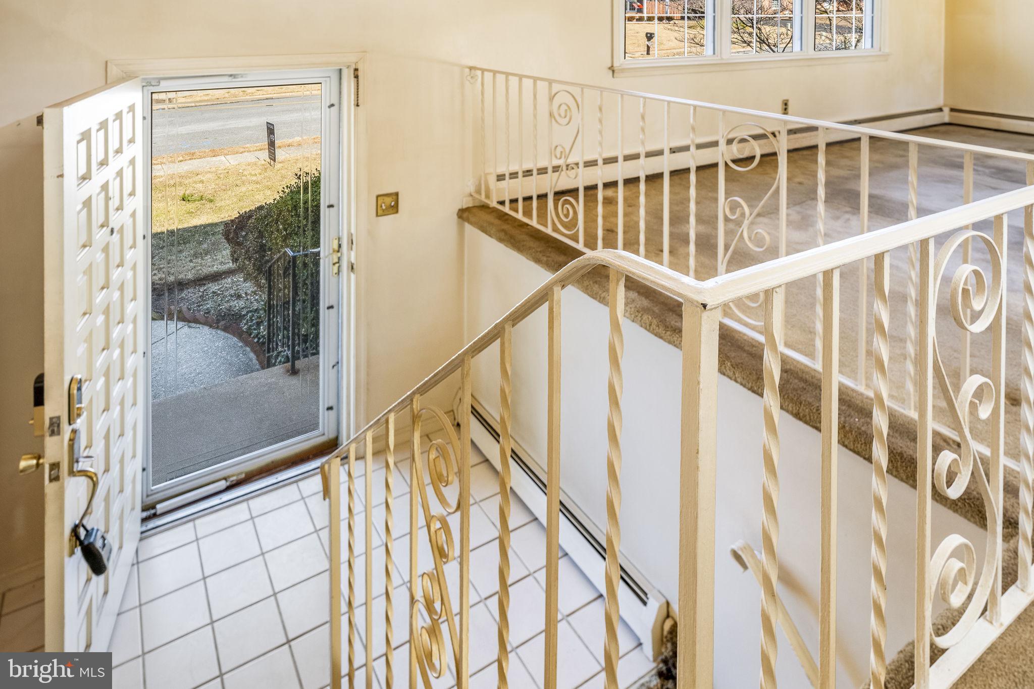 6 Morgan Road Aston, PA 19014 - Photo 5 of 33 a view of entryway with wooden floor