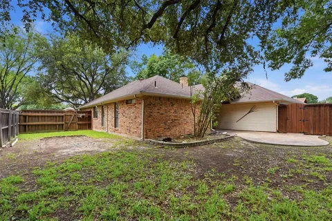 $540,000 | 834 Meadowglen Circle, Coppell, TX 75019