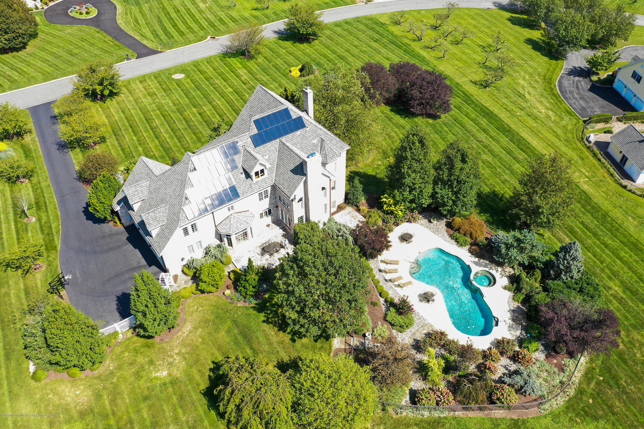 25 Ramsey Road Lebanon, NJ 08833 - Photo 45 of 49 a picture of flowers