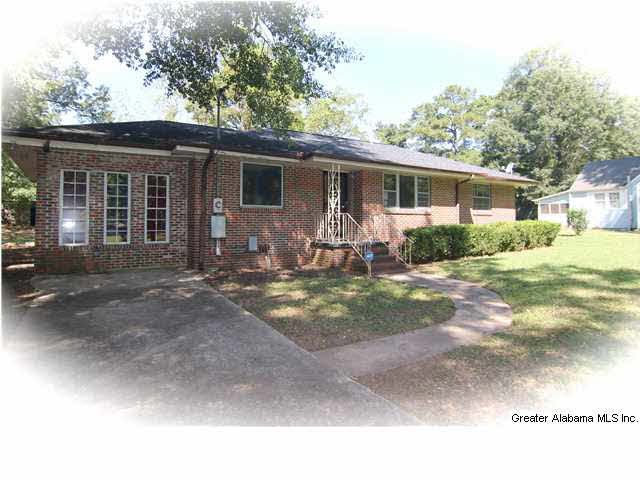 432 Del Rio Drive Birmingham, AL 35235 - Photo 1 of 17