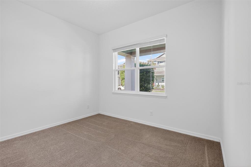 810 MIDDLETON Street DeBary, FL 32713 - Photo 36 of 52 an empty room with a window
