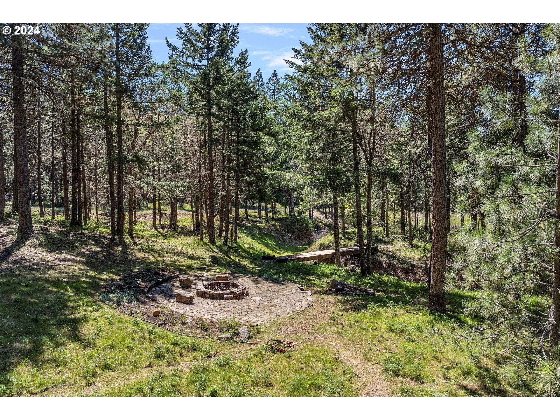2040 State Road Mosier, OR 97040 - Photo 7 of 47 Gallery Image 7