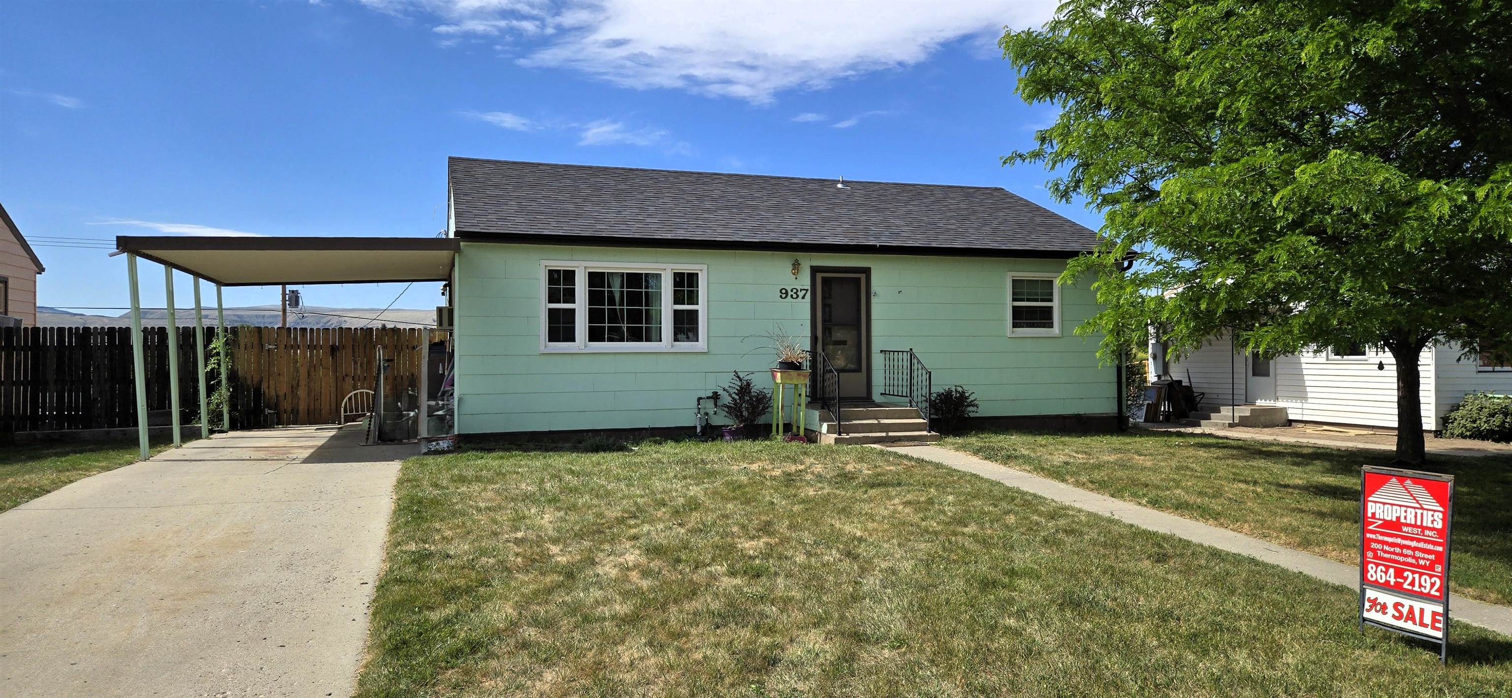 937 Fremont Street Thermopolis, WY 82443 - Photo 1 of 16