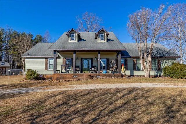 $579,900 | 135 Cribbs Way, Easley, SC 29640
