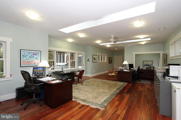 7600 Cabin Road Cabin John, MD 20818 - Photo 29 of 29 Guest or Office Suite