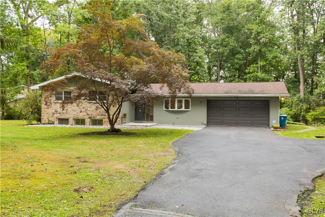 3745 Oakland Road Bethlehem, PA 18020 - Photo 1 of 43 Gallery Image 1