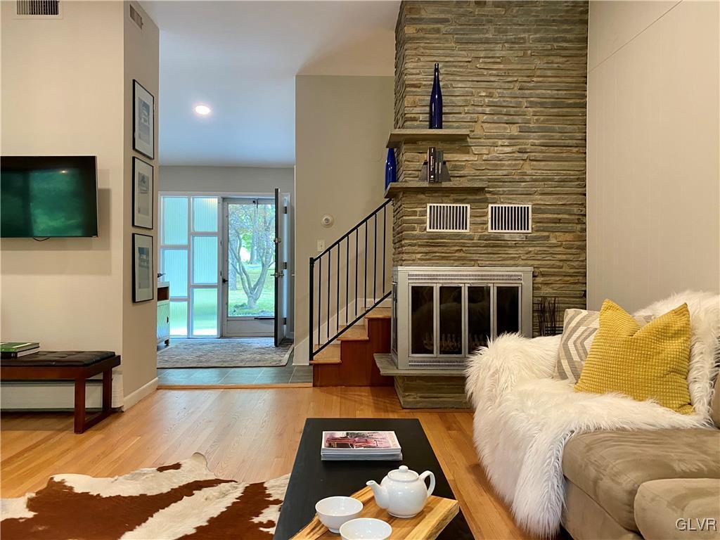 3745 Oakland Road Bethlehem, PA 18020 - Photo 11 of 43 Gallery Image 11