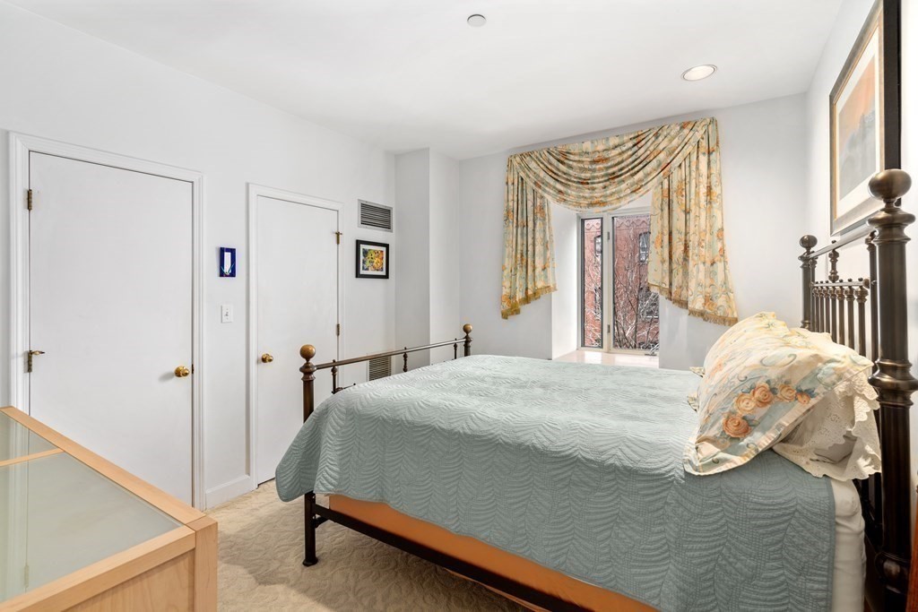 2 Clarendon Street, Unit 401 Boston, MA 02116 - Photo 12 of 24