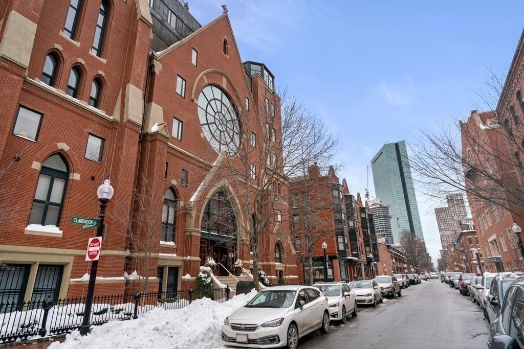 2 Clarendon Street, Unit 401 Boston, MA 02116 - Photo 16 of 24