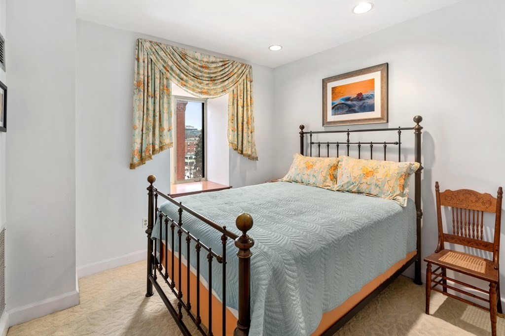 2 Clarendon Street, Unit 401 Boston, MA 02116 - Photo 10 of 24