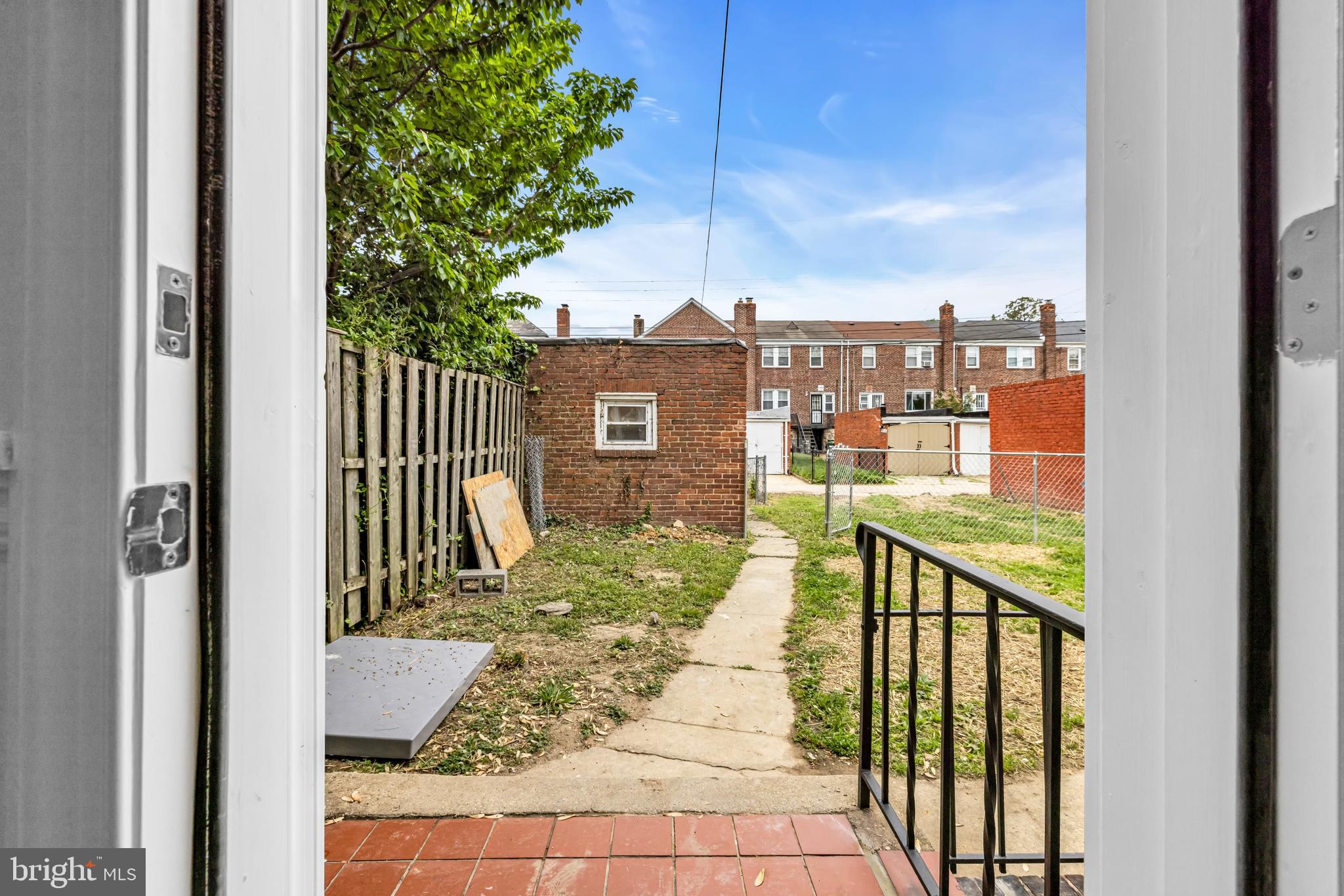 1513 Kingsway Road Baltimore, MD 21218 - Photo 32 of 47 rear door to back yard