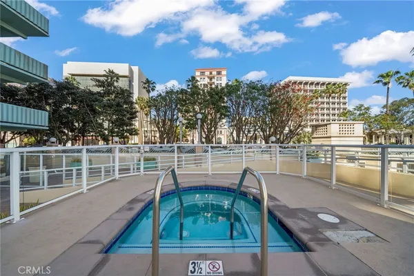 $568,000 | 488 East Ocean Boulevard, Unit 717, Long Beach, CA 90802