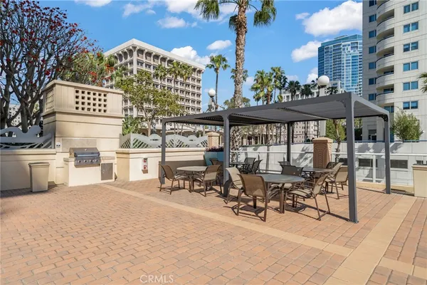 $568,000 | 488 East Ocean Boulevard, Unit 717, Long Beach, CA 90802