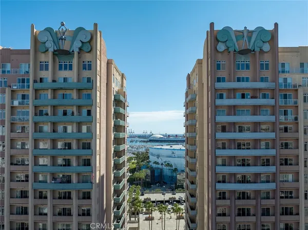 $568,000 | 488 East Ocean Boulevard, Unit 717, Long Beach, CA 90802