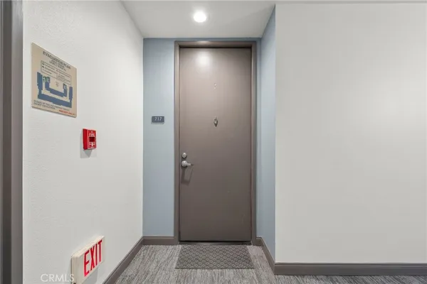 $568,000 | 488 East Ocean Boulevard, Unit 717, Long Beach, CA 90802