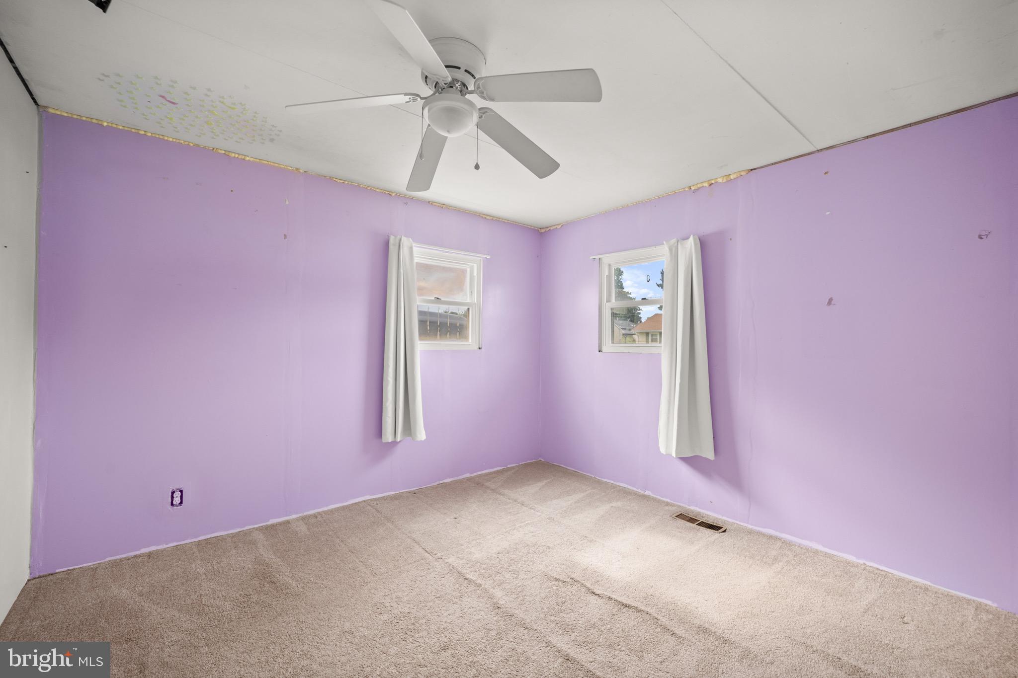 217 Suffolk Road Fairless Hills, PA 19030 - Photo 12 of 26 Gallery Image 12
