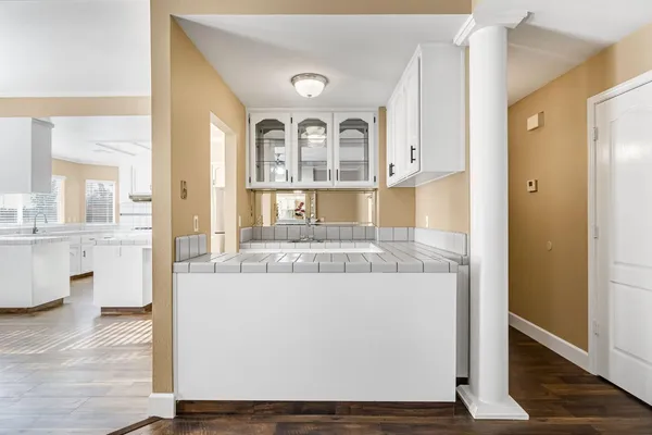 $715,000 | 2034 Wrenwood Avenue, Clovis, CA 93611