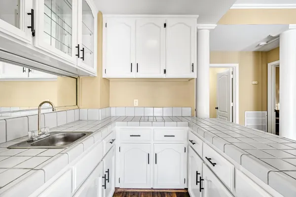 $715,000 | 2034 Wrenwood Avenue, Clovis, CA 93611