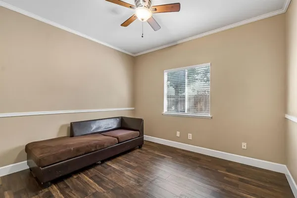 $715,000 | 2034 Wrenwood Avenue, Clovis, CA 93611