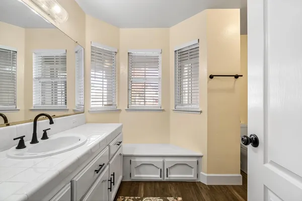 $715,000 | 2034 Wrenwood Avenue, Clovis, CA 93611