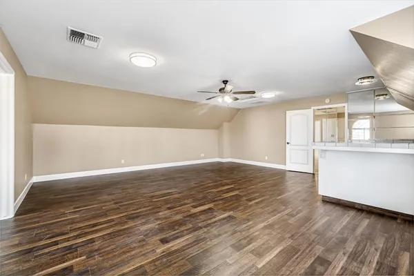 $715,000 | 2034 Wrenwood Avenue, Clovis, CA 93611