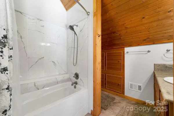 a view of a entryway door of the house