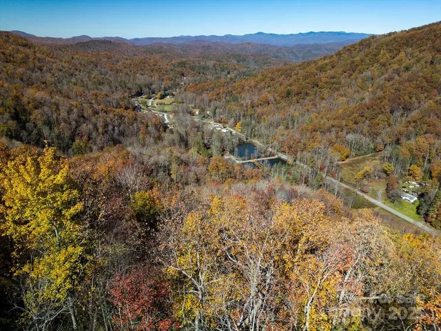 $649,000 | 85 Ridge Road, Rosman, NC 28772