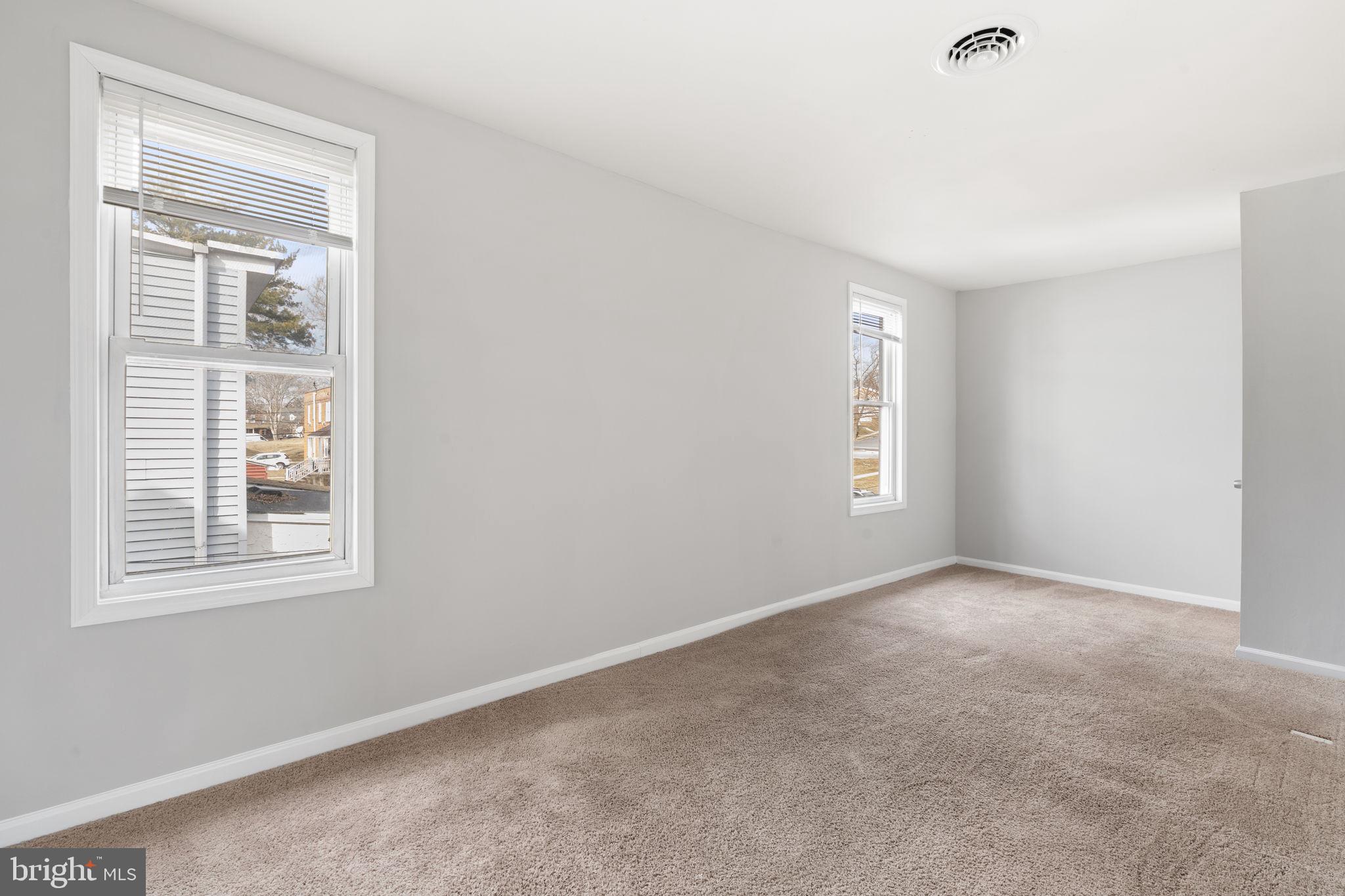 336 Fairview Road Crum Lynne, PA 19022 - Photo 24 of 33 Gallery Image 24