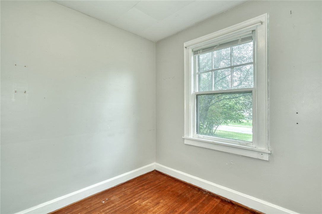 362 Embury Road Penfield, NY 14625 - Photo 28 of 44 BEDROOM #2