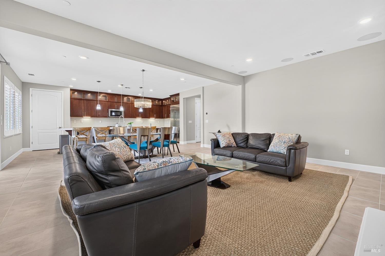 1818 Kyle Place Rohnert Park, CA 94928 - Photo 13 of 49 Gallery Image 13